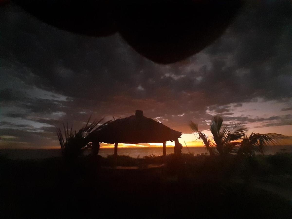 Aux 2 Metis Hotell Toliara Eksteriør bilde