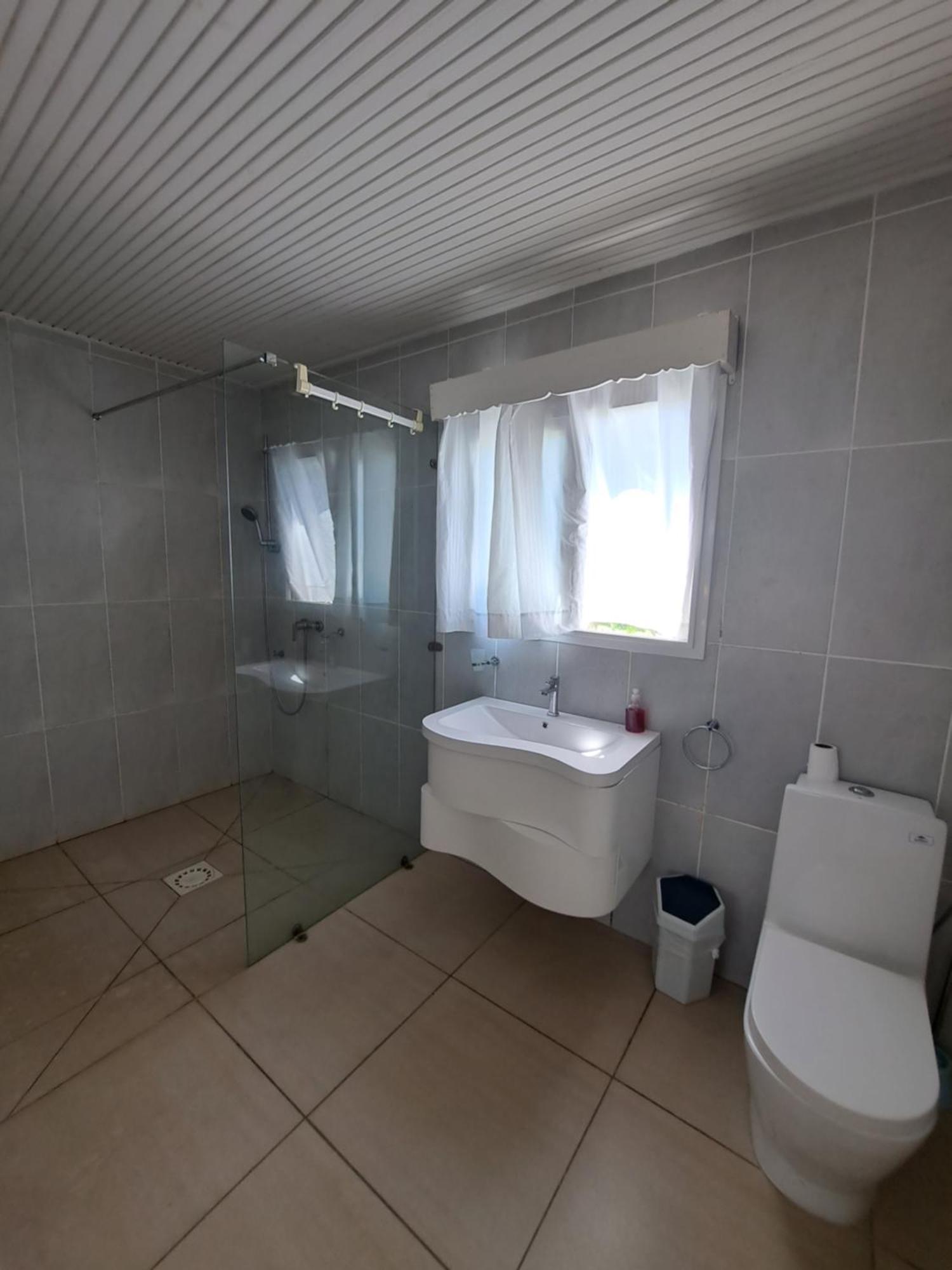 Aux 2 Metis Hotell Toliara Eksteriør bilde